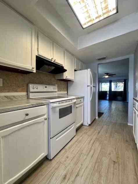 5839 62nd Ave N - Photo 5 of 13