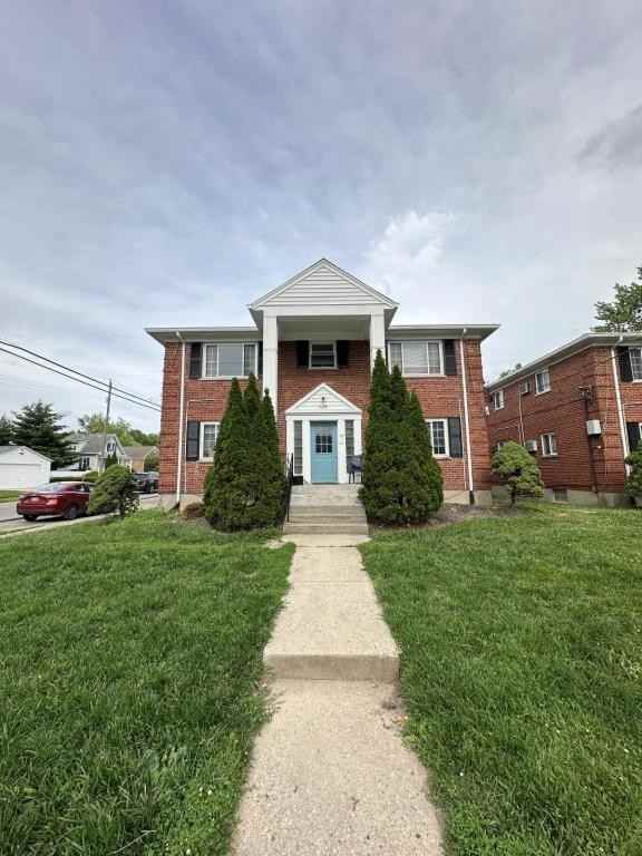 7126 Ohio Ave - Photo 3 of 11