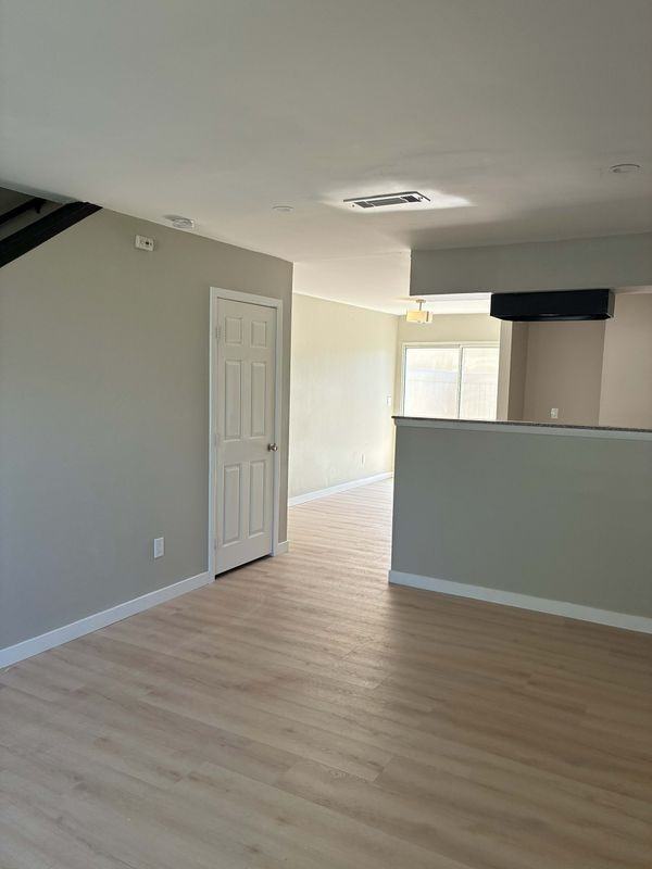 135 Cook St - Photo 3 of 16