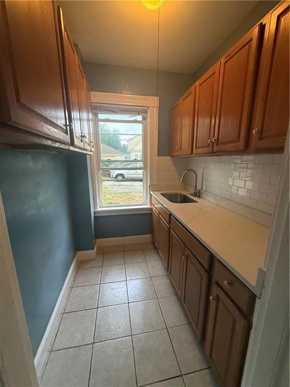 1018 Cranston St ##1 - Photo 2 of 10
