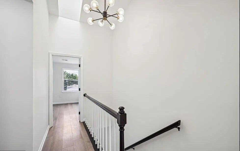10611 Campus Way S - Photo 2 of 22