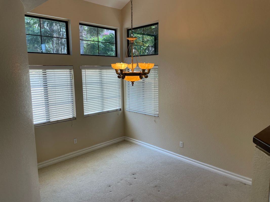 10190 Saddlehill Ter - Photo 7 of 15