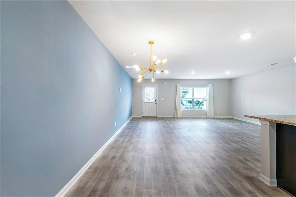 6426 Beaver Creek Trl - Photo 5 of 14