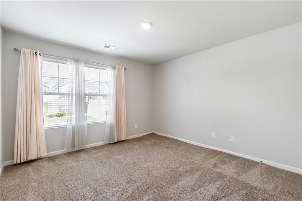 6426 Beaver Creek Trl - Photo 6 of 14