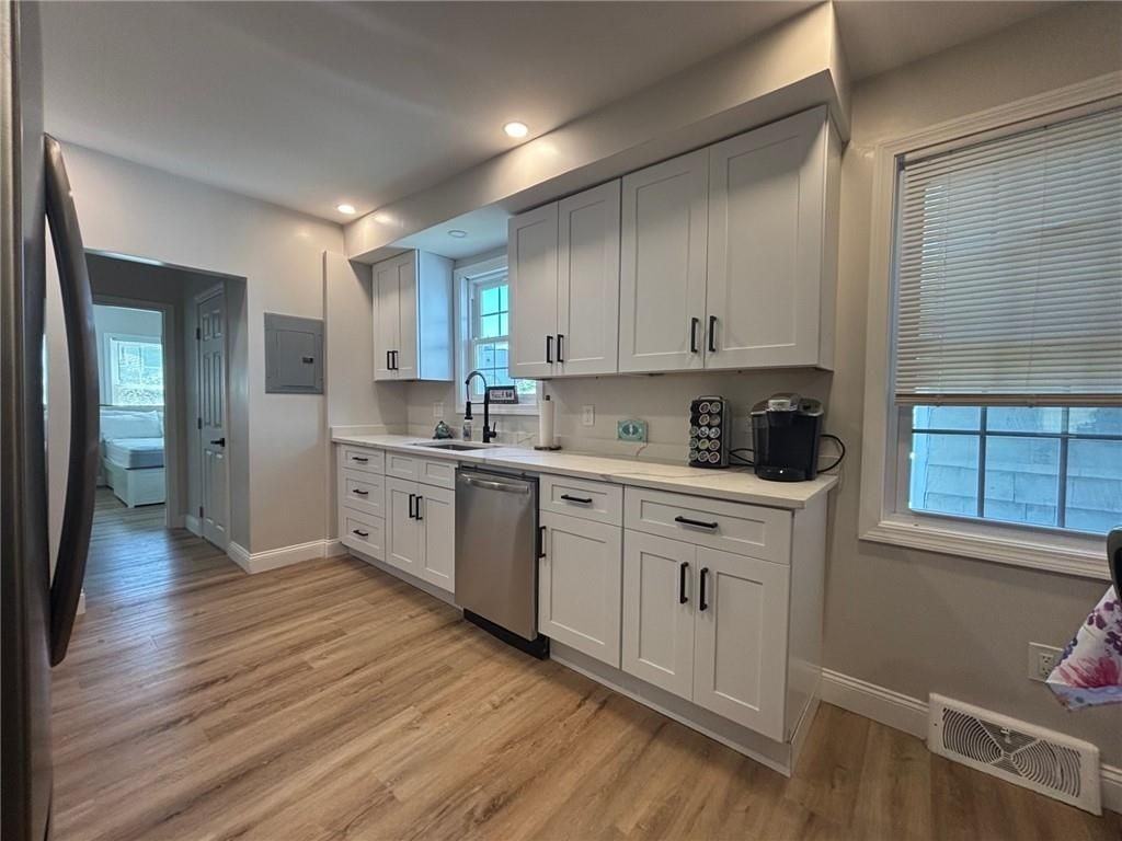 51 Lee Ave ##1 - Photo 5 of 11