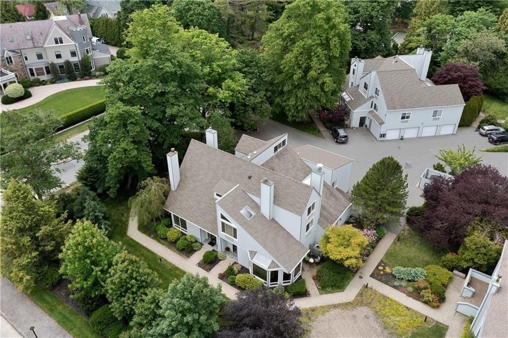 421 Bellevue Ave ##3c - Photo 2 of 25