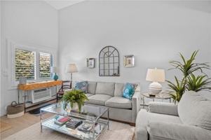featured image of 26 W Narragansett Ave ##4