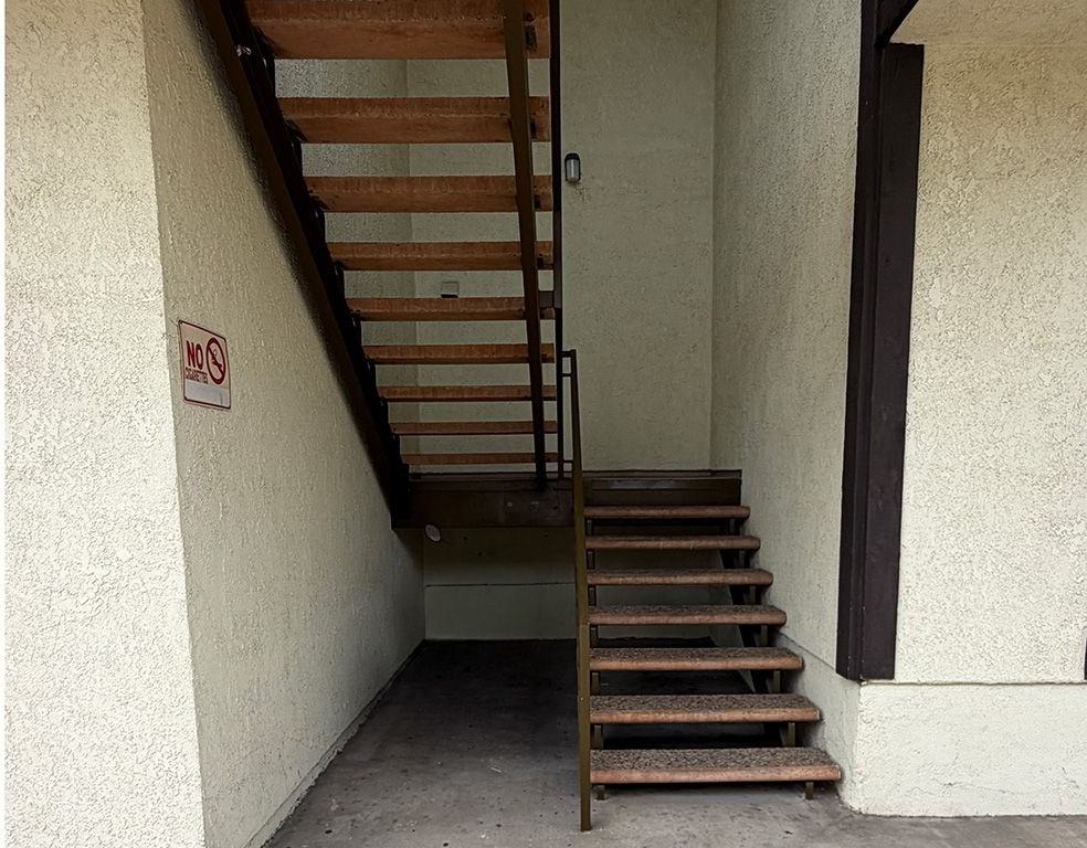 5227 Eagle Dale Ave ##4 - Photo 3 of 10
