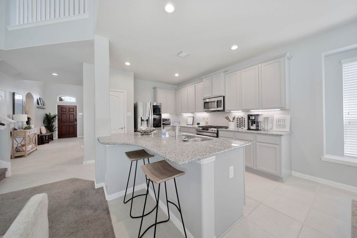 26028 Hasting Ridge Ln - Photo 6 of 47