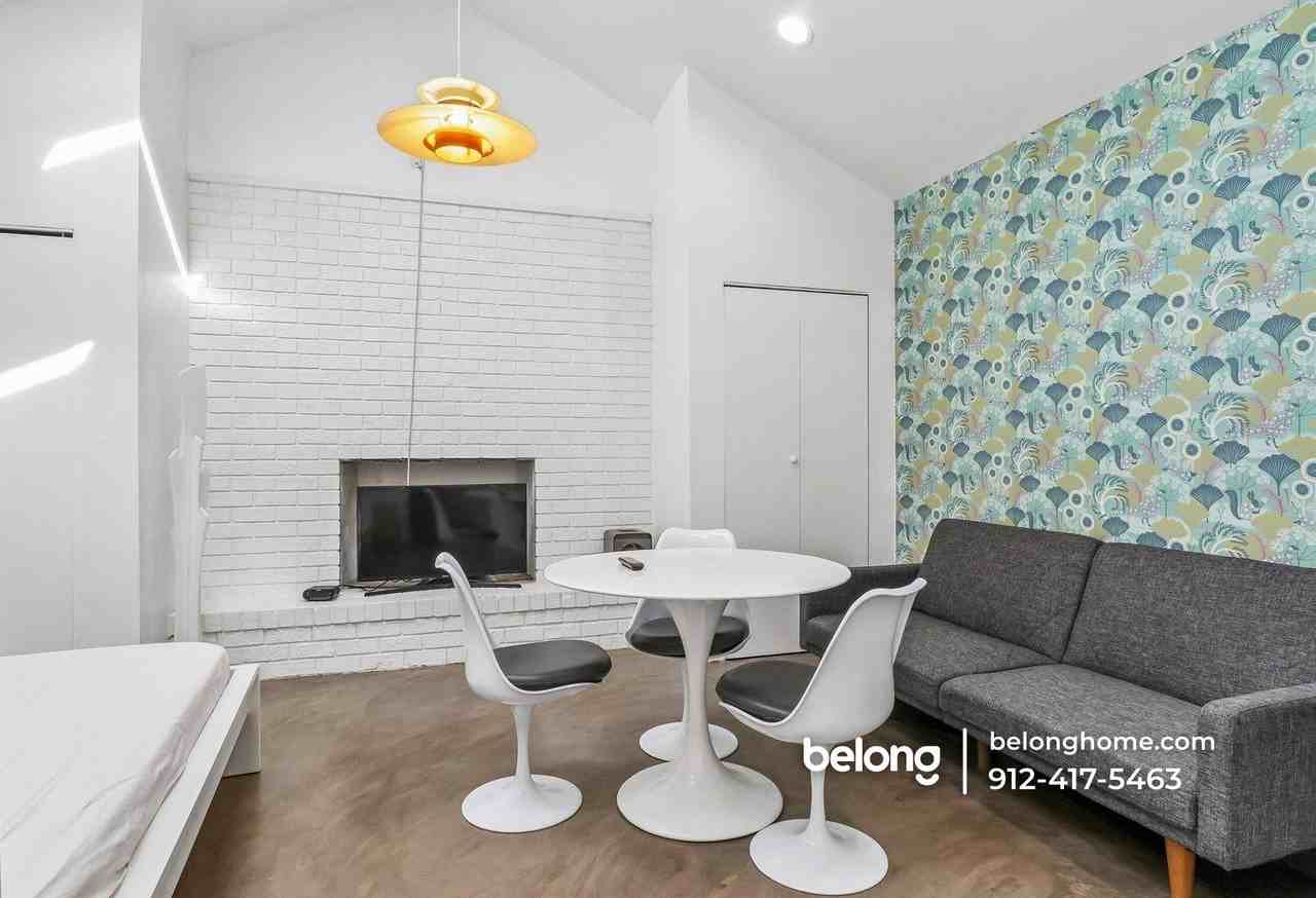 1519 Wilmington Island Rd - Photo 7 of 16