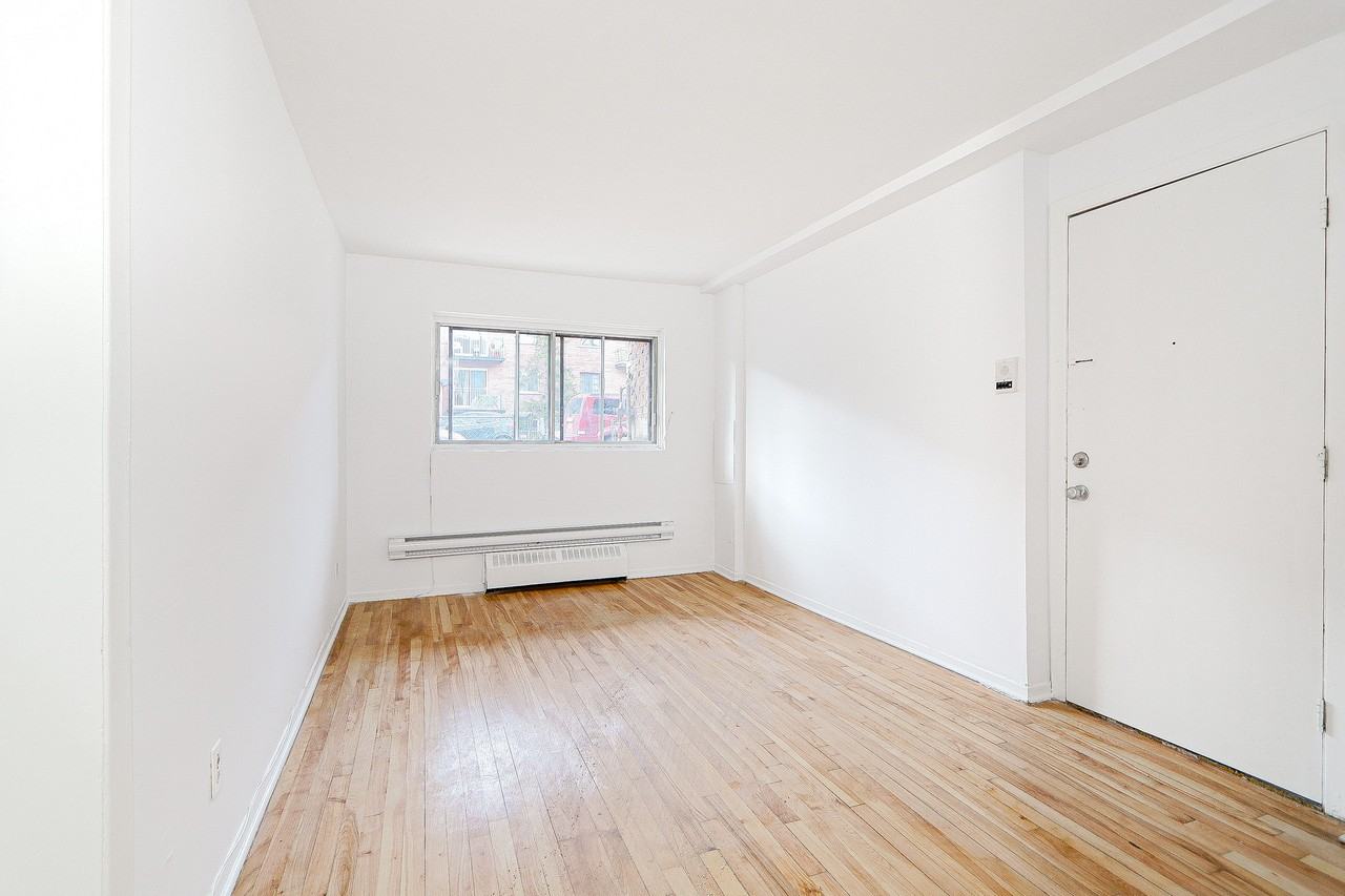 6400 Rue Villeneuve #1 - Photo 4 of 15