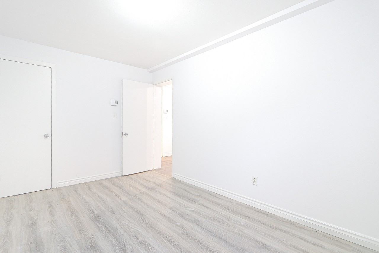 6400 Rue Villeneuve #1 - Photo 6 of 15