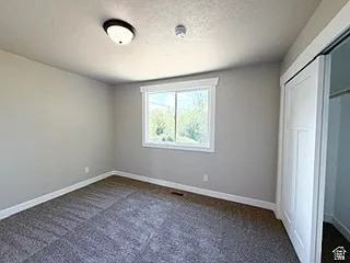 3758 Sw - Photo 7 of 12