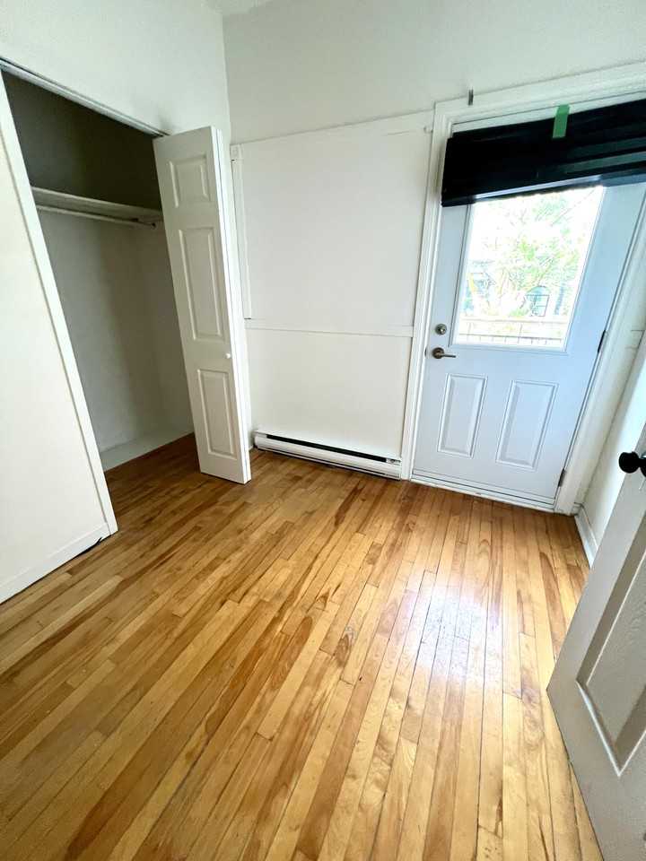 4076 Rue Saint-Urbain - Photo 6 of 35