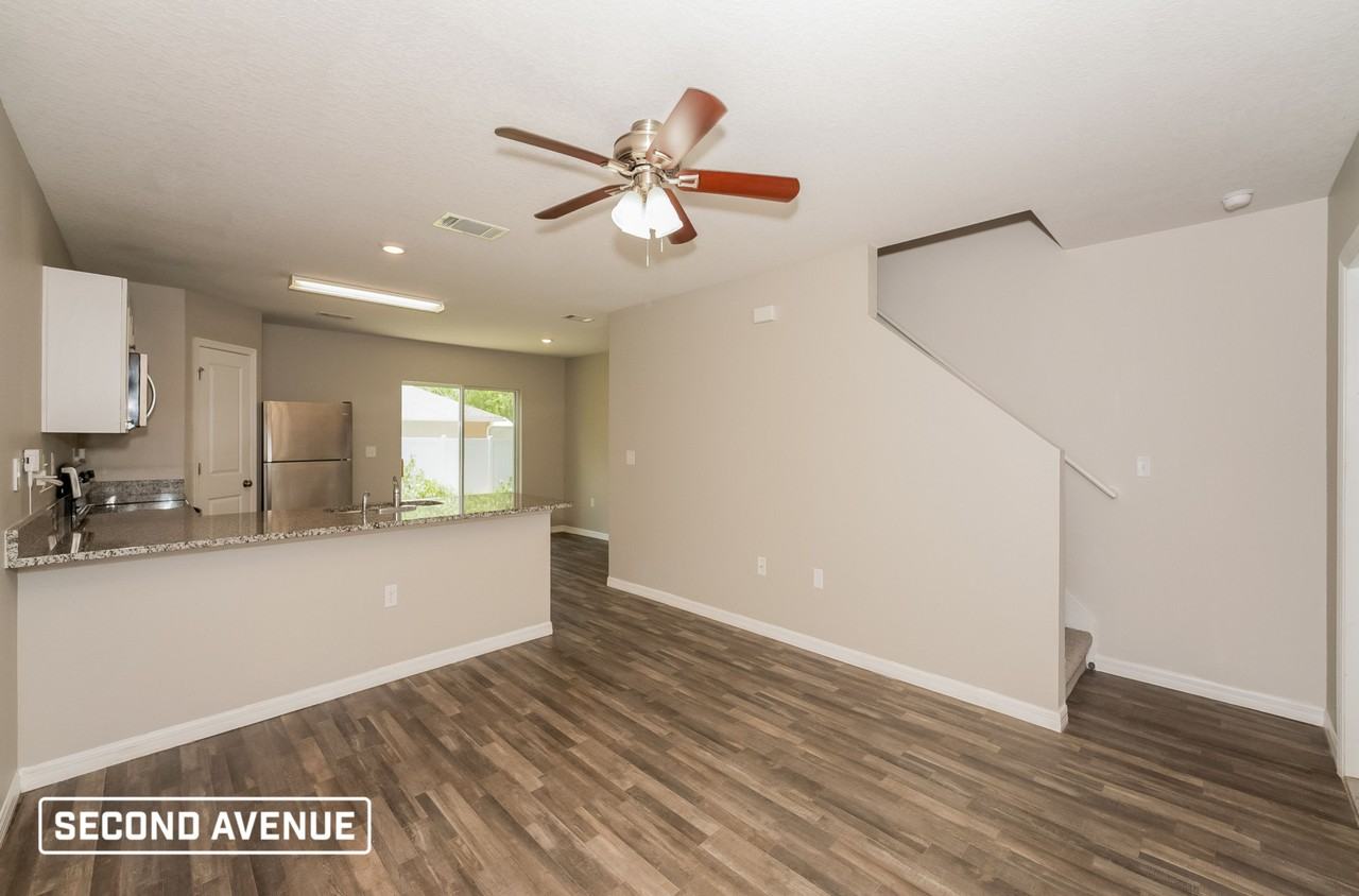 10920 W Ober Ter - Photo 3 of 19