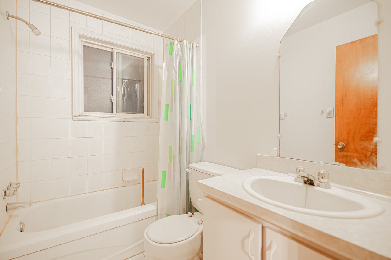 72 Rue de la Visitation #4 - Photo 6 of 7
