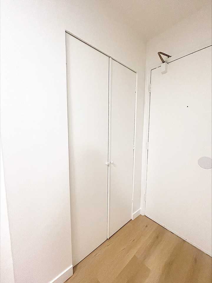 2228 Franklin St #315 - Photo 6 of 9