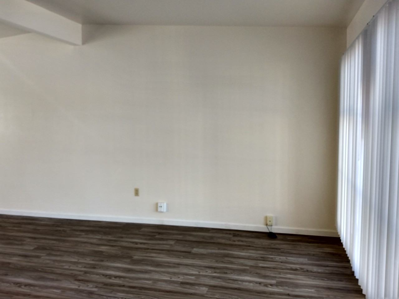 528 4th St #528 - Photo 6 of 17