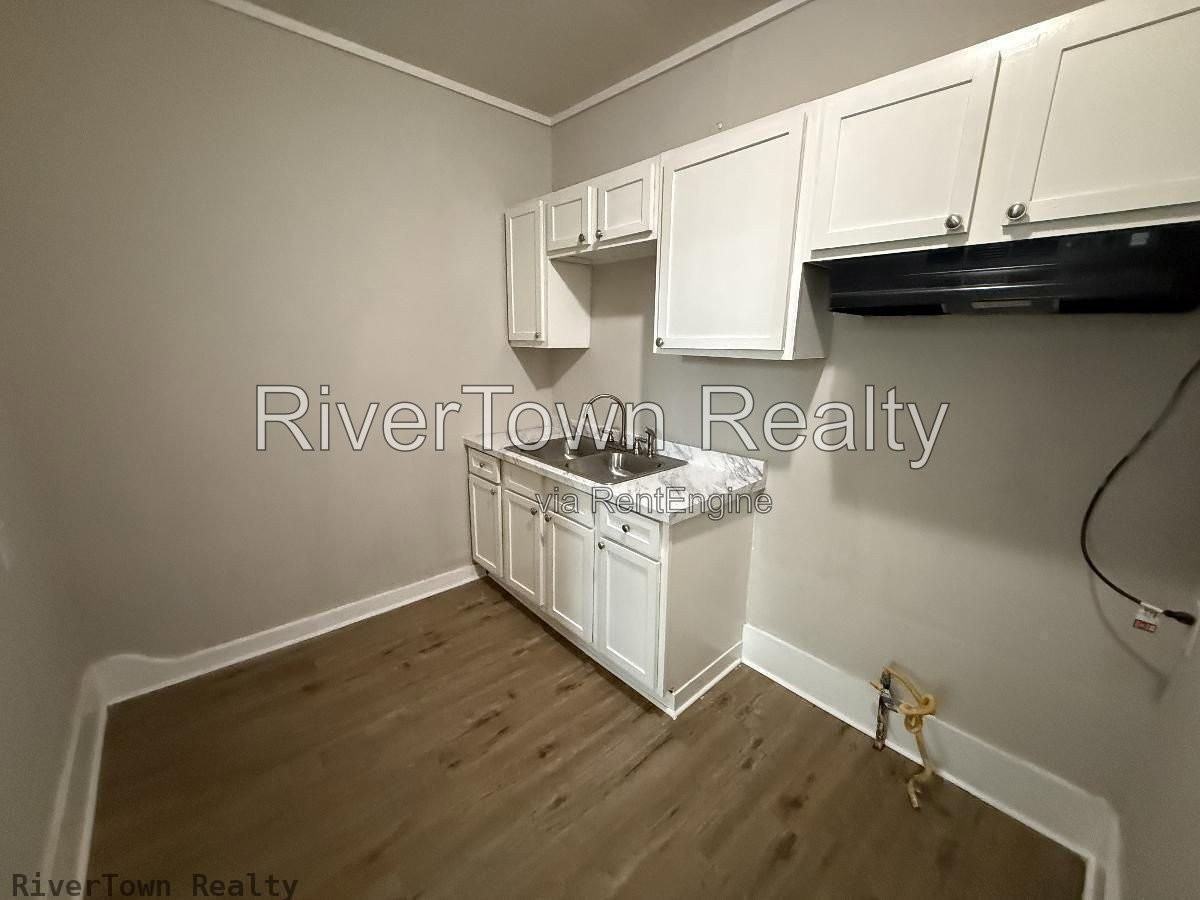 3633 Carnes Ave - Photo 3 of 13