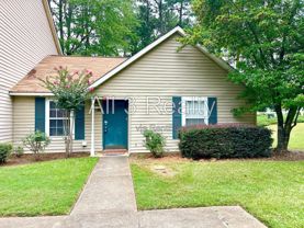 215 Sheraton Ct - Photo 1 of 1