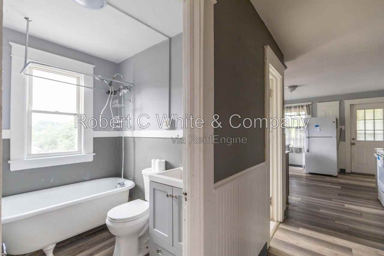 12 Evergreen St #3 - Photo 7 of 17