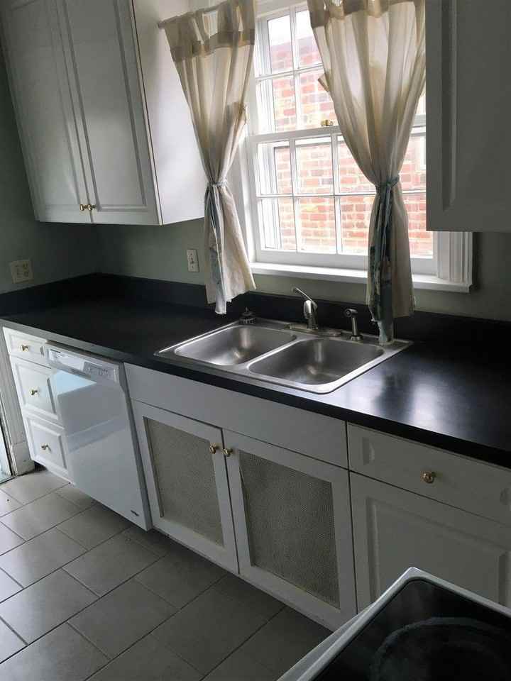4406 Augusta Ave - Photo 5 of 15