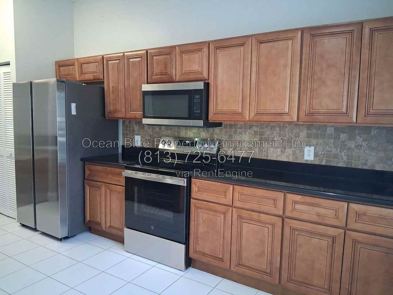 13548 Bellingham Dr - Photo 2 of 22