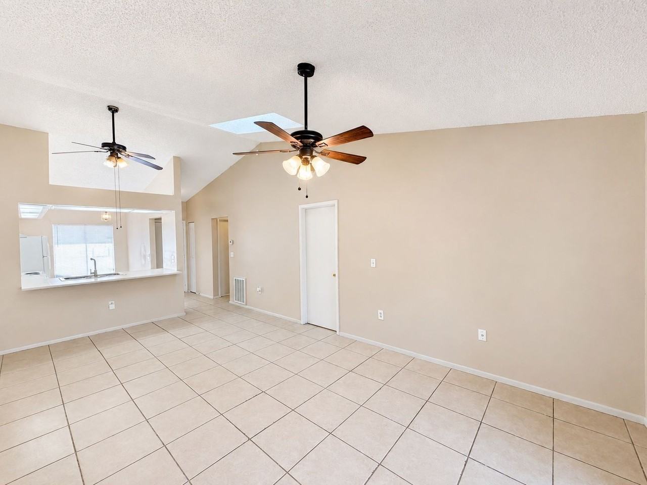 2910 Western Willow Ter - Photo 5 of 23