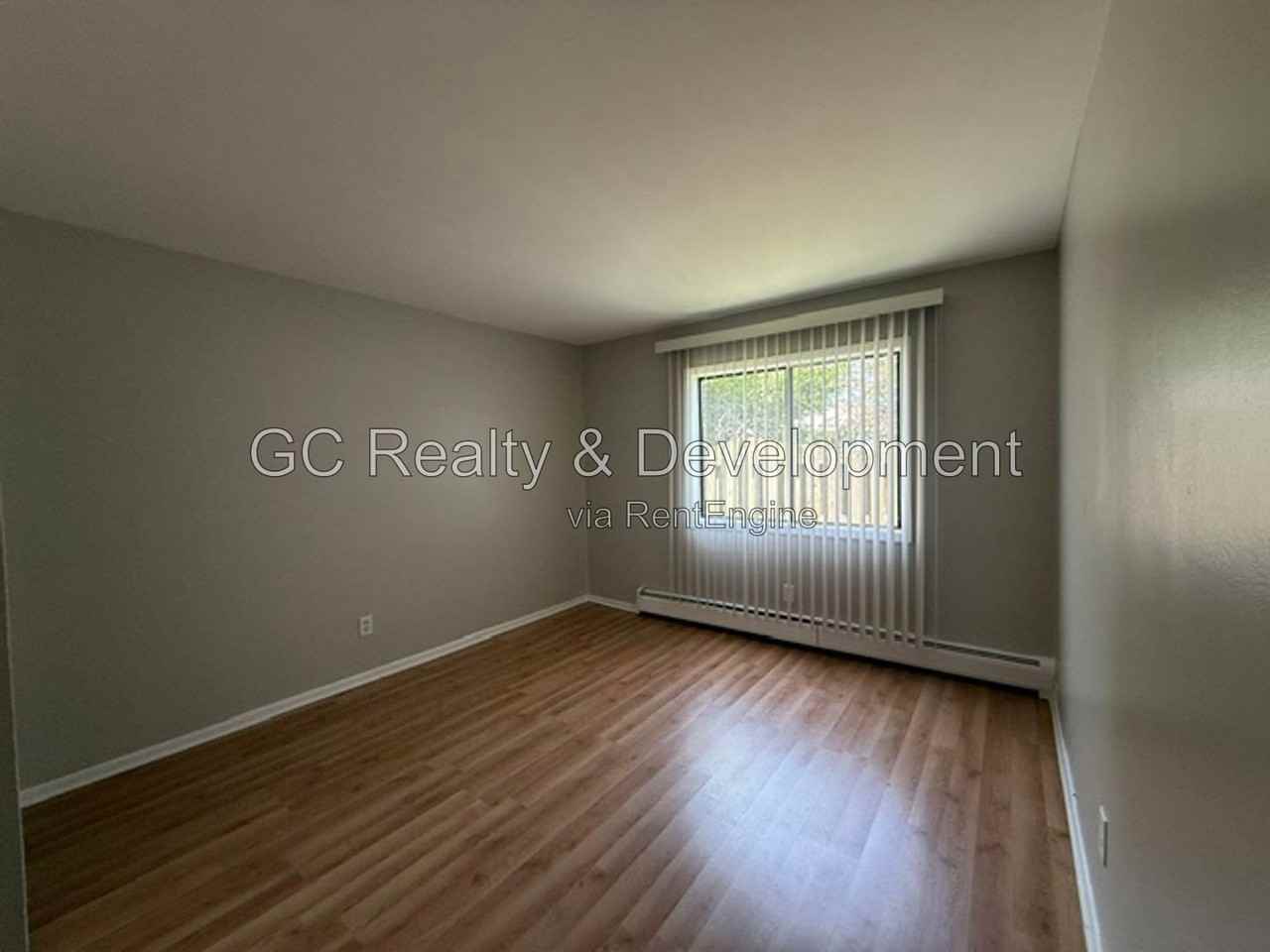 31 Washington Blvd #108-108 - Photo 5 of 17
