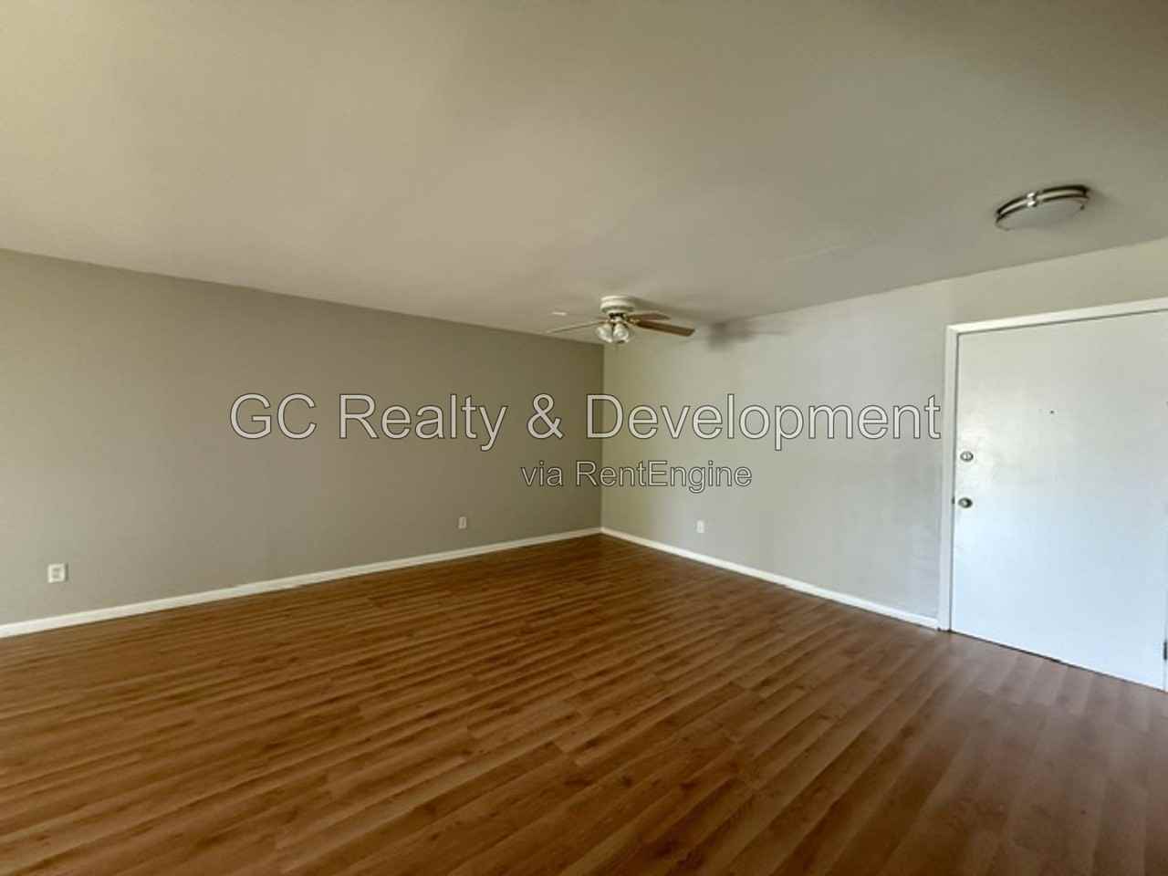 31 Washington Blvd #108-108 - Photo 6 of 17