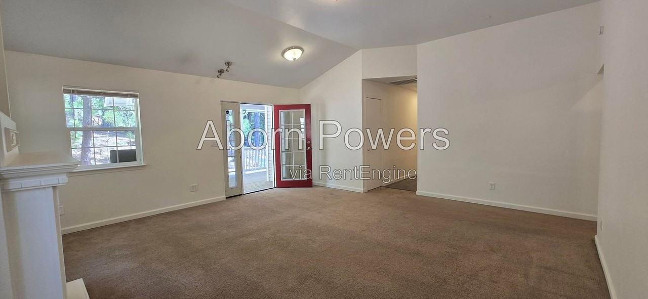 6271 Red Robin Rd - Photo 6 of 37