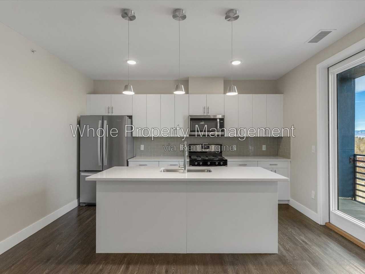 2374 S University Blvd #501 - Photo 4 of 31