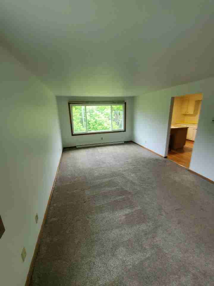 2841 Santa Fe Trl #B - Photo 3 of 8