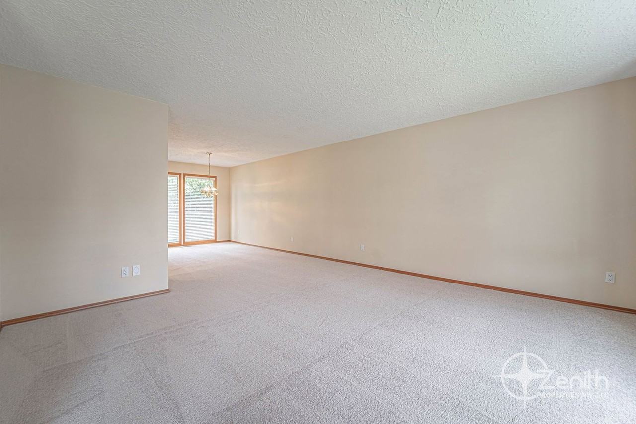 5408 Ne 101st Cir - Photo 7 of 41