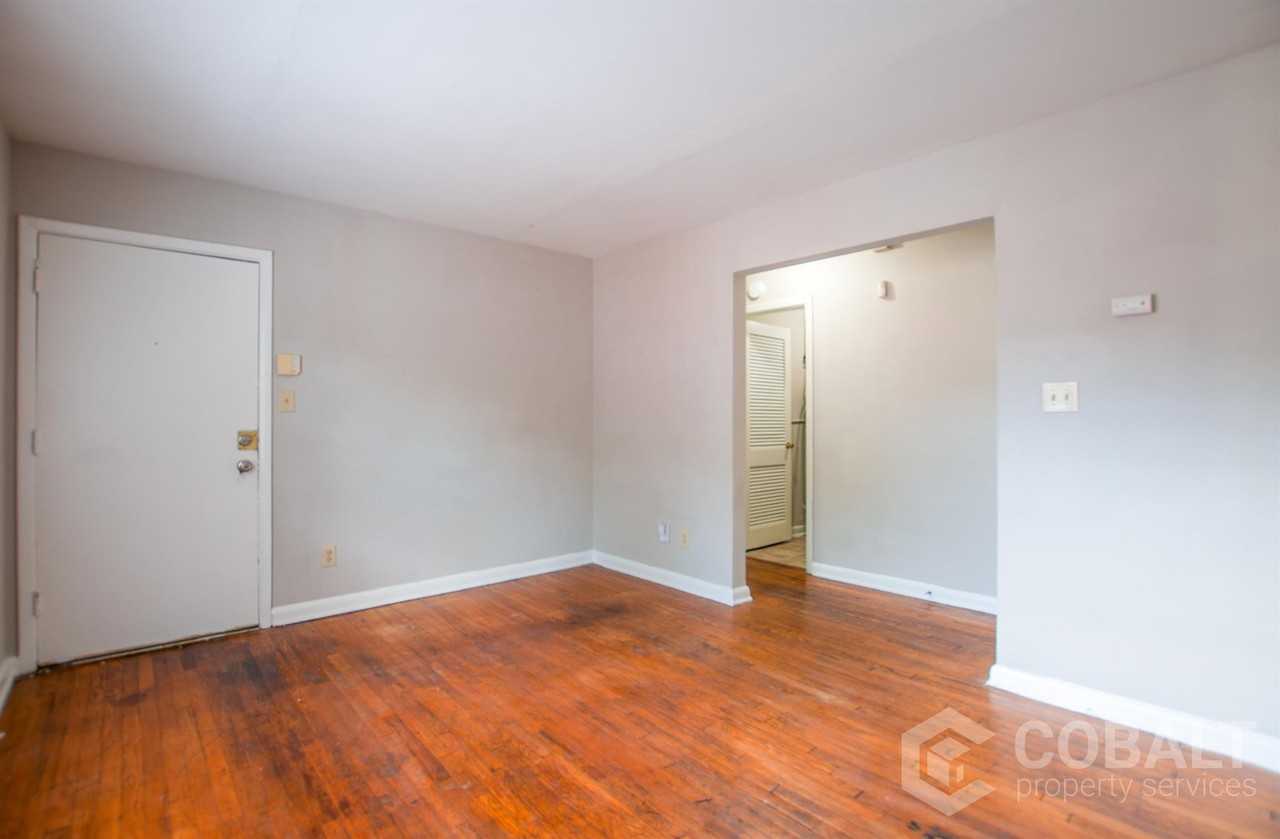 890 Greenwood Ave Ne #6 - Photo 7 of 16