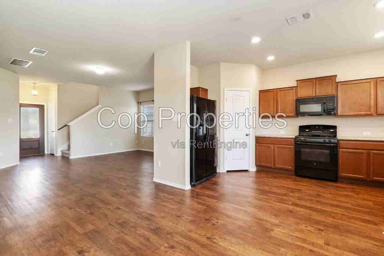 8430 Terlingua Cv - Photo 7 of 40