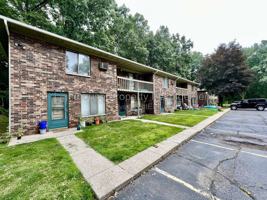 featured image of 10375 Portage Rd