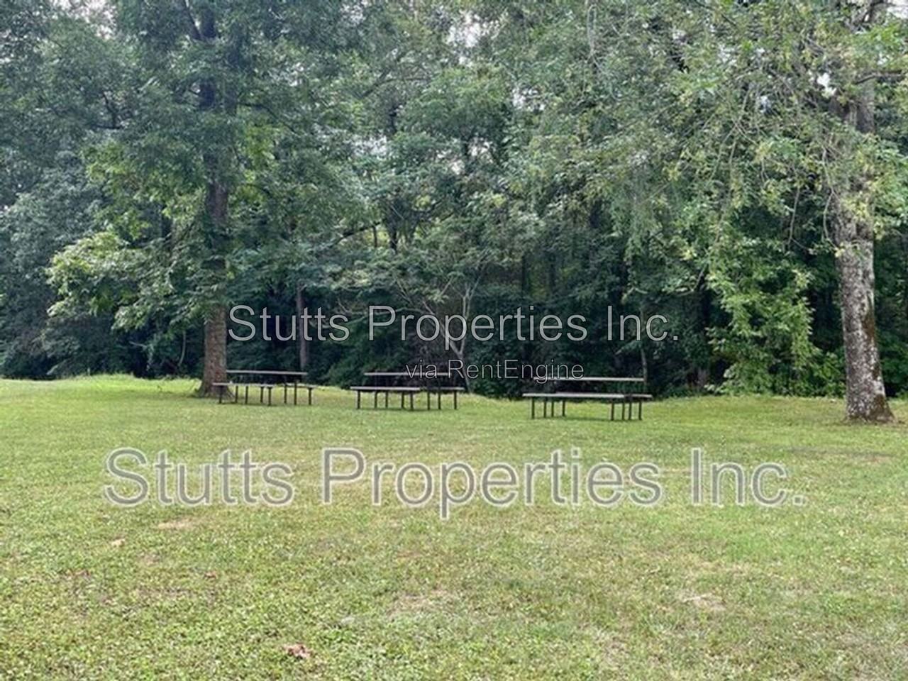 2424 Roberts Ln #K100 - Photo 6 of 8