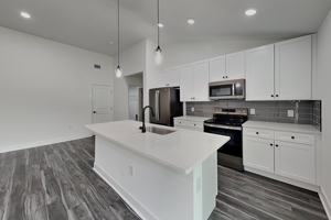 featured image of 4075 Kessler Ter