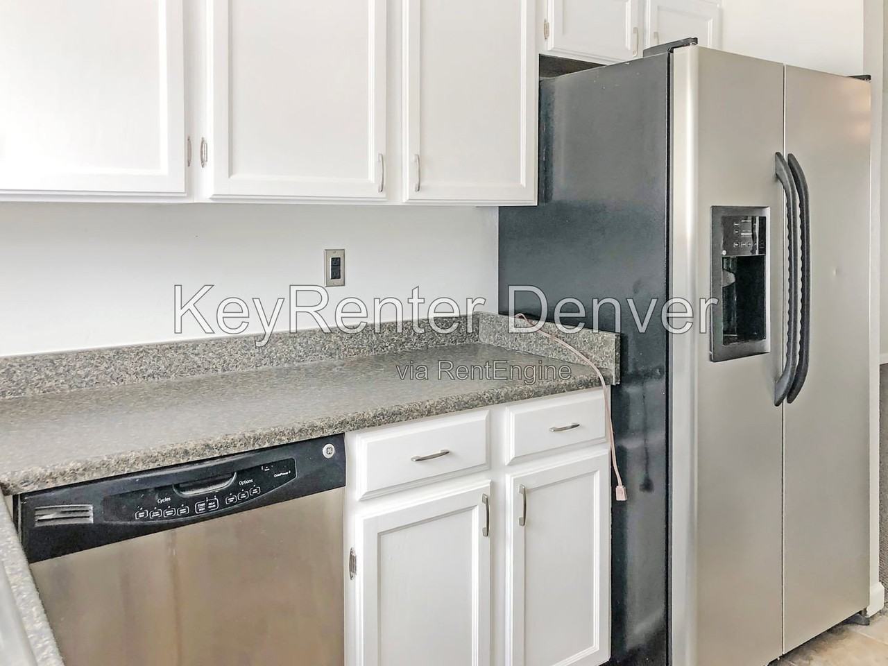 318 Wright St #202 - Photo 7 of 15