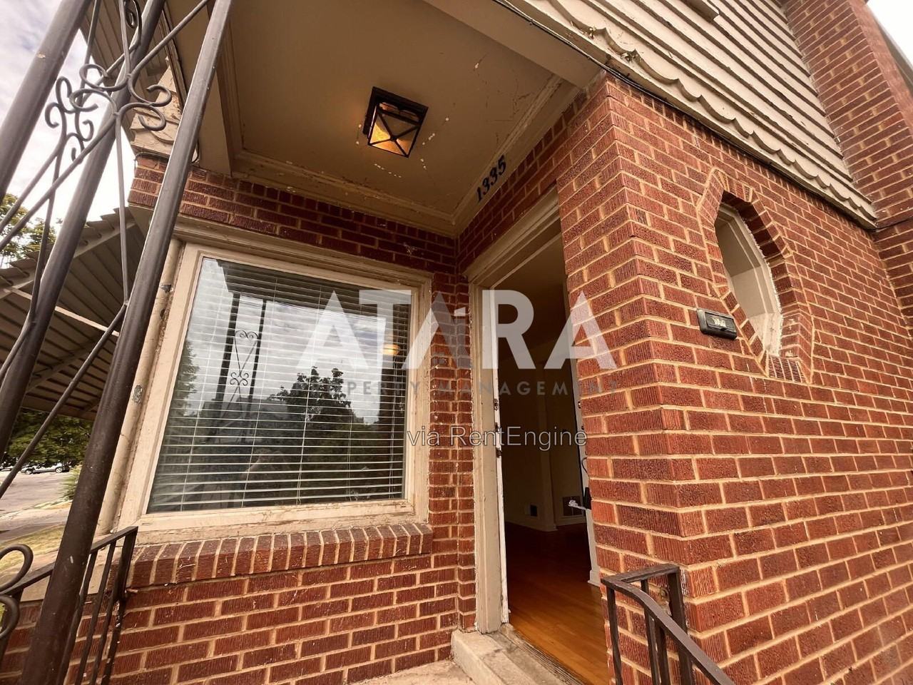 1335 E Thornton Ave - Photo 4 of 28