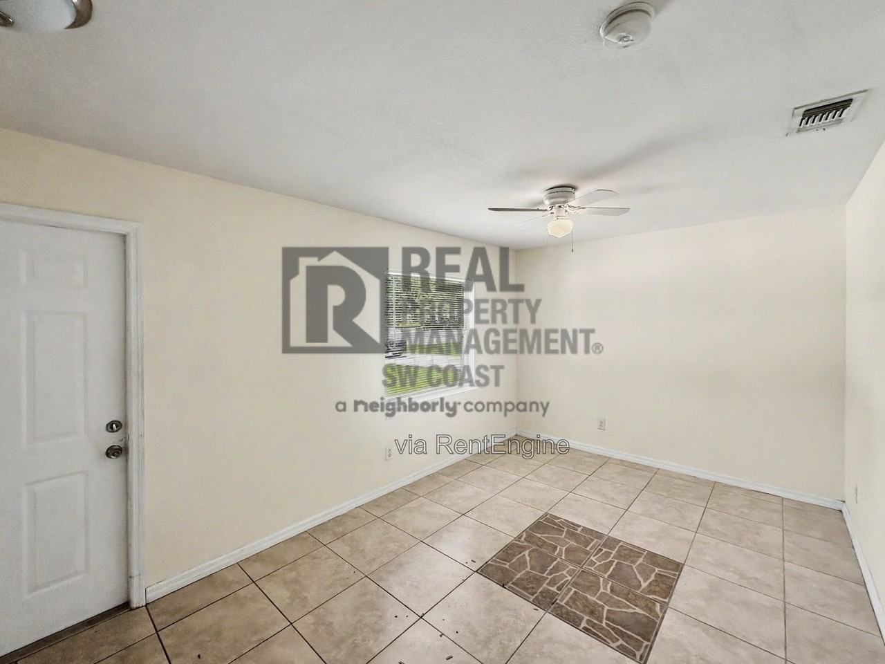 772 Holmes Ave - Photo 3 of 16