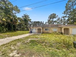 featured image of 910 E 12th St