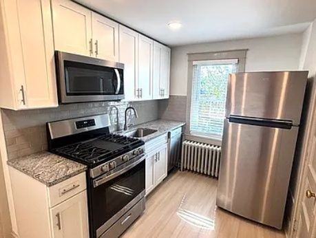 40 W James St #7 - Photo 2 of 10
