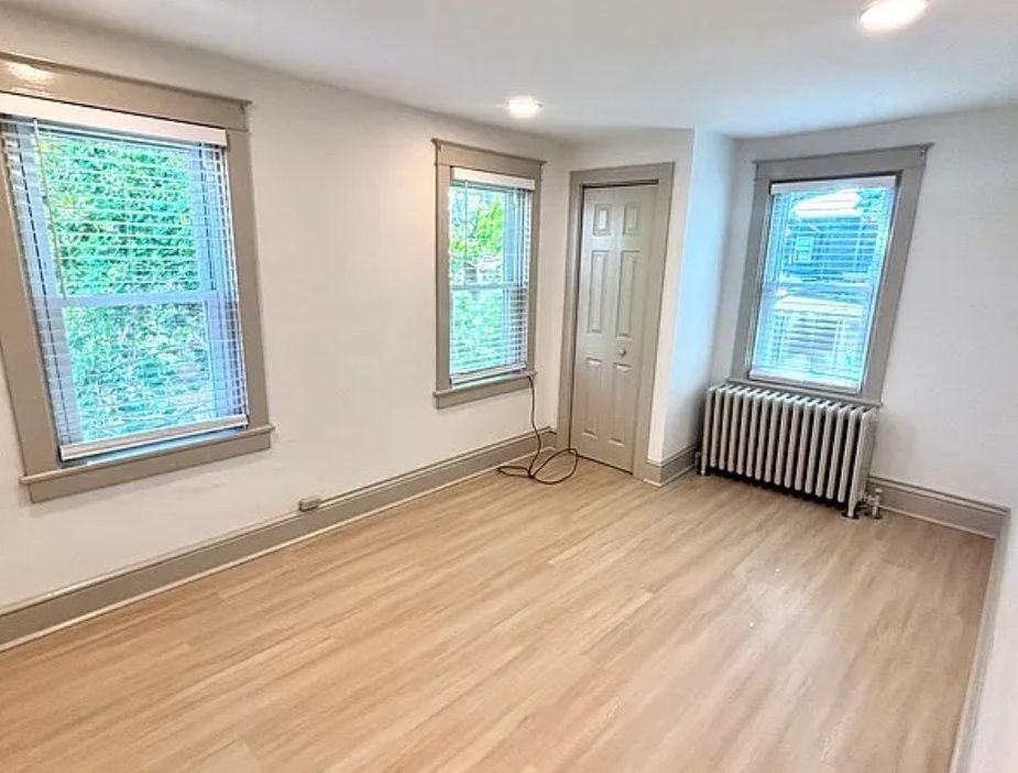 40 W James St #7 - Photo 5 of 10