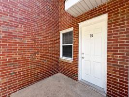 featured image of 305 Sunrise Ln #B