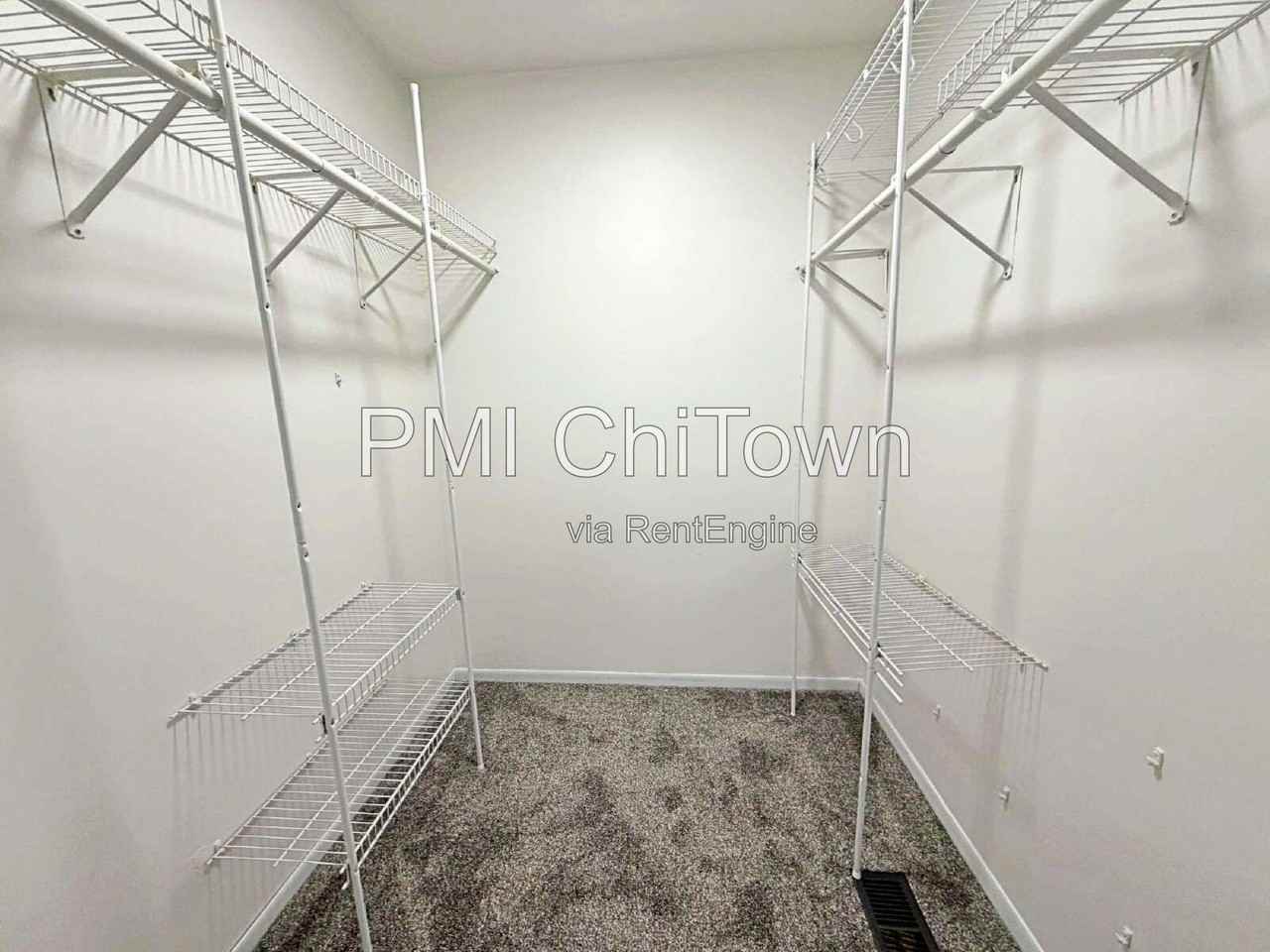 440 Lear Ct - Photo 7 of 13