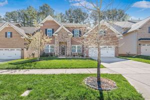 featured image of 13022 Oakhaven Glen Ln