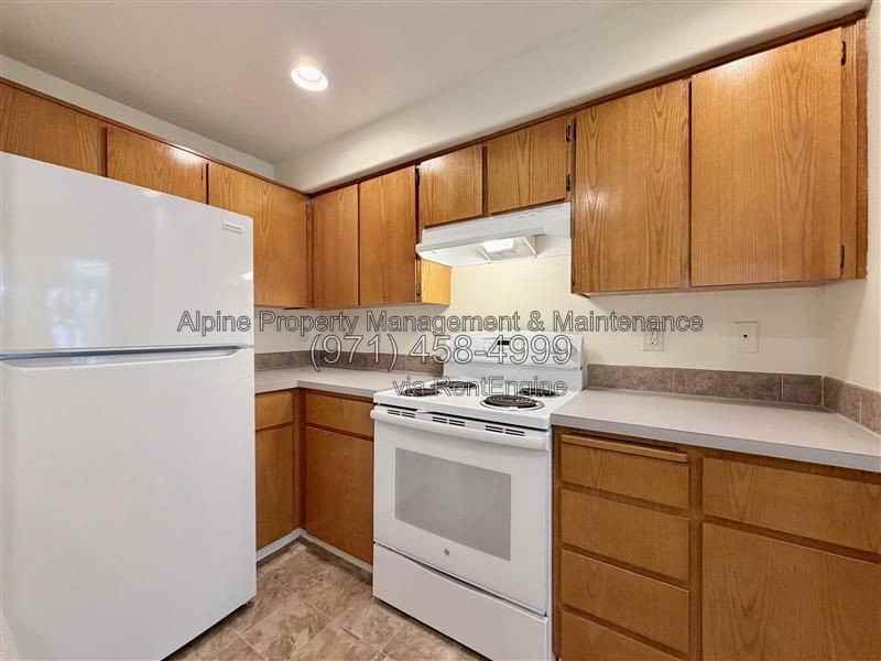 8314 Se Yamhill St #2 - Photo 7 of 17
