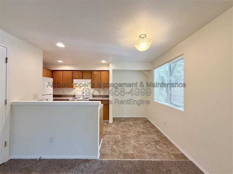 8314 Se Yamhill St #2 - Photo 4 of 17